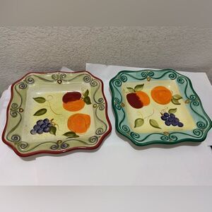 Lot of 2 Tabletops Unlimited MEDICI 10" Square Scalloped Plates Bowls Fruit  G17